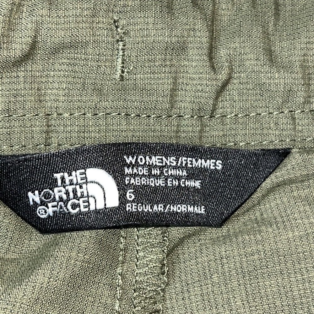 North Face Women's Size 6 Olive Green Shorts Drawstring Belt Loop Stowe Pocket - Picture 3 of 9